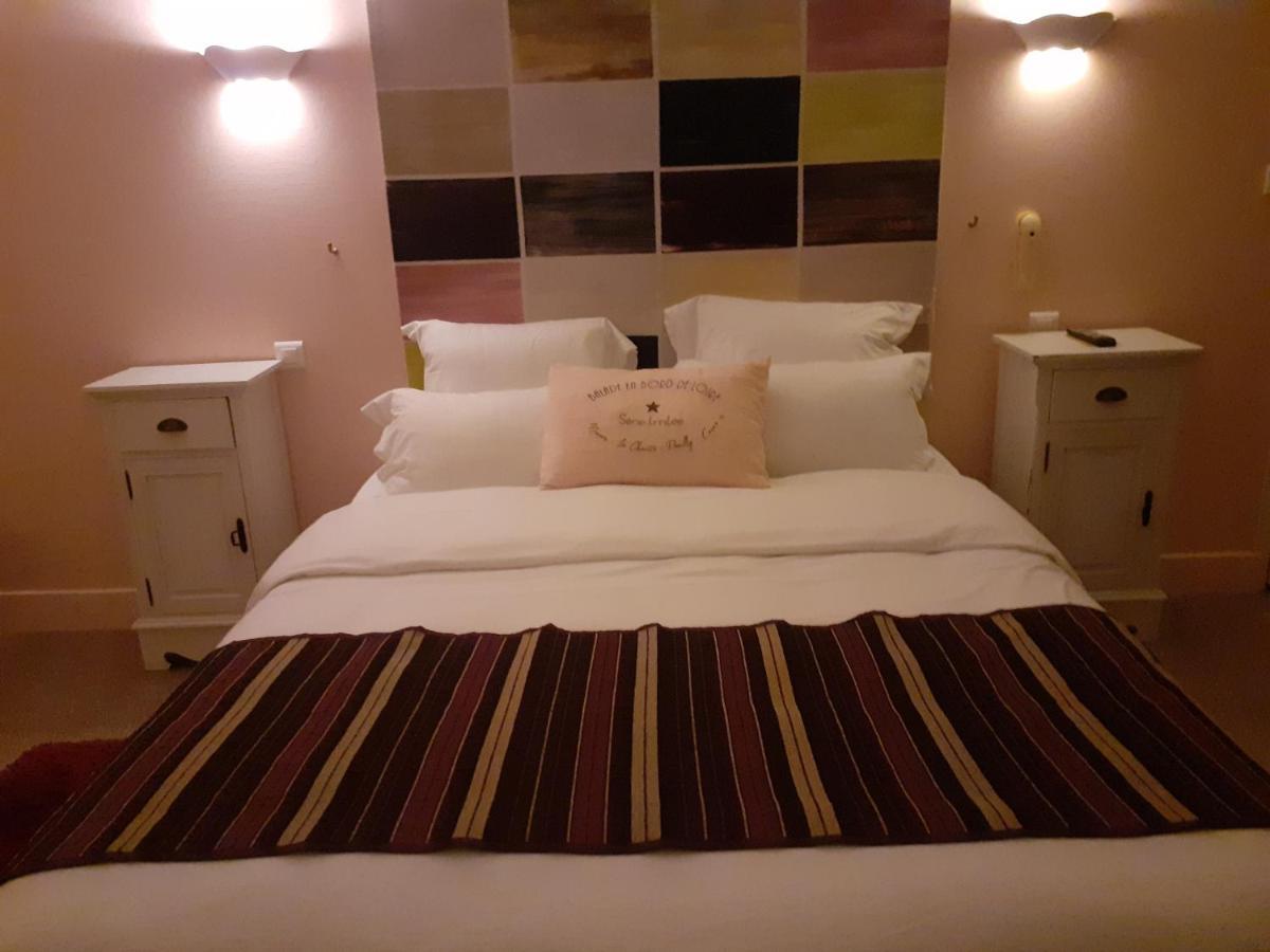 Le Grand Monarque Donzy Hotel Buitenkant foto