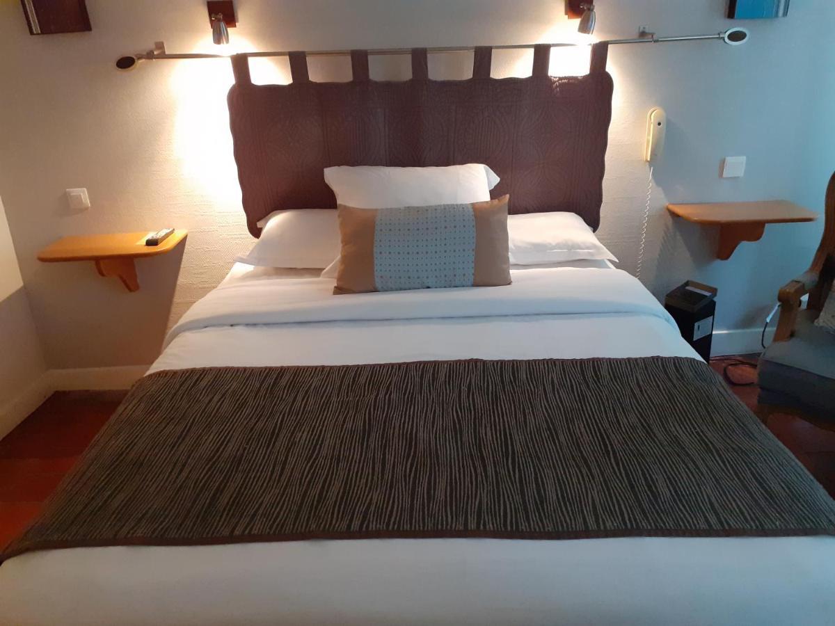 Le Grand Monarque Donzy Hotel Buitenkant foto